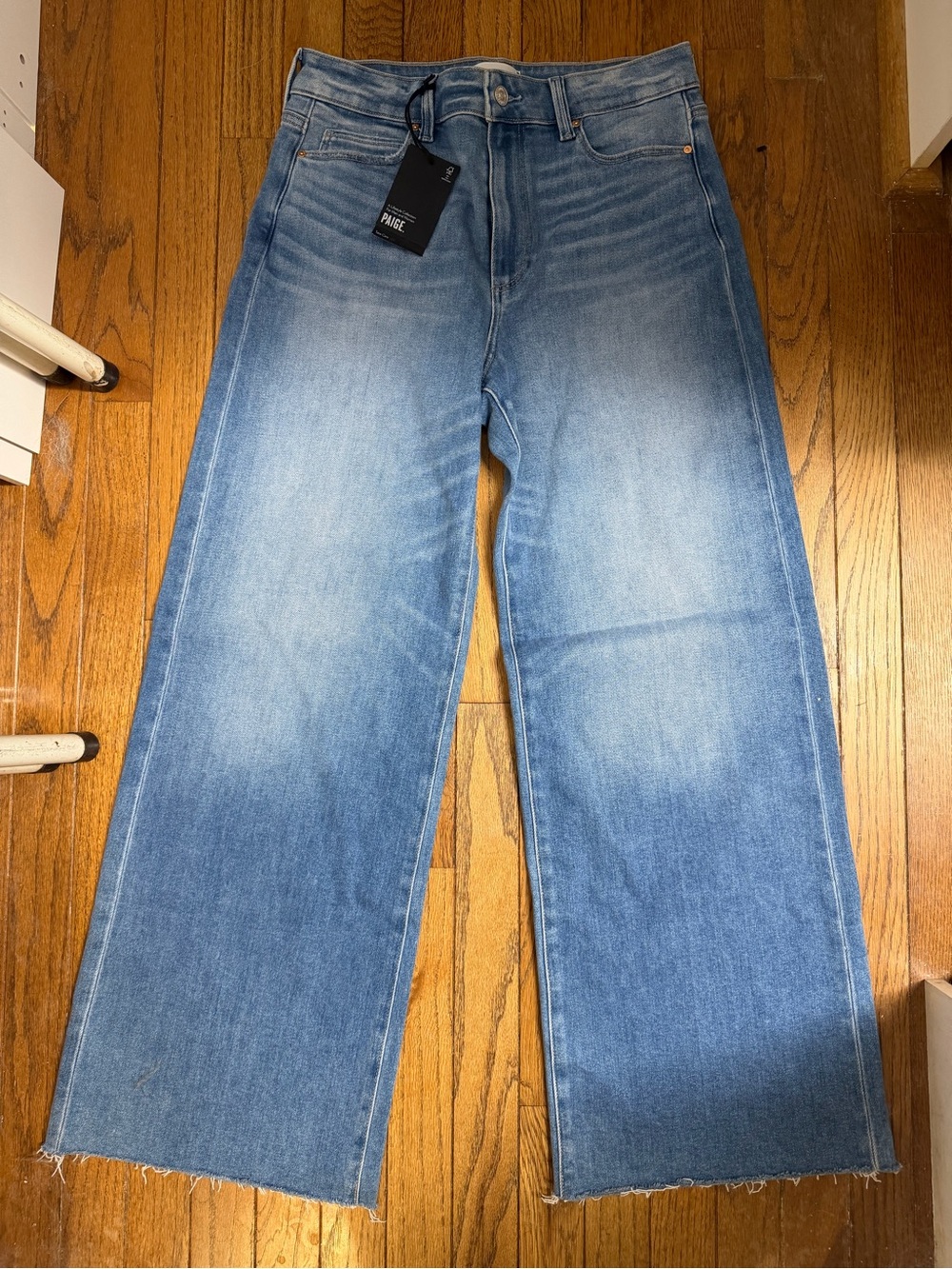 PAIGE Anessa 31” High Rise Wide Leg Jeans NWT